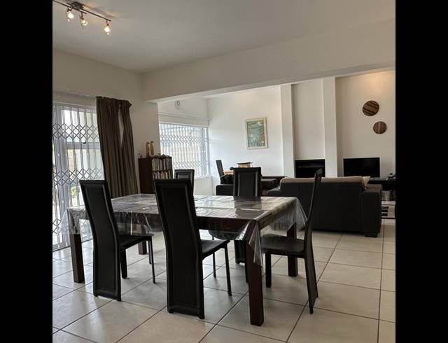 4 BEDROOM HOUSE FOR SALE IN REEBOK